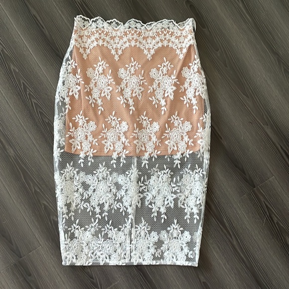 NWT Missguided Mesh and Lace Scalloped Edge Skirt Set - Picture 9 of 14